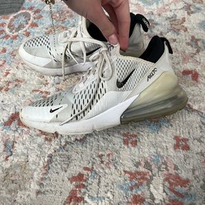 Nike Air Max 270